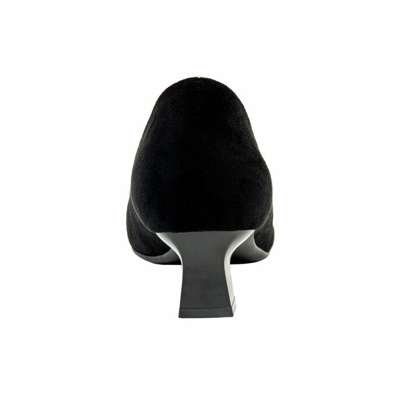 Nova - Black Velvet - Image 4